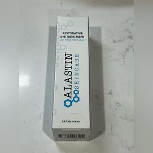 Alastin Skincare Restorative Eye Treatment - White